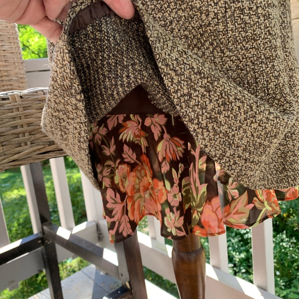 ANN TAYLOR LOFT Tweed Suit - Picture 9 of 16